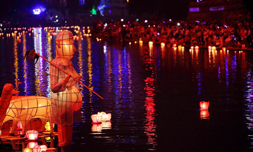Culture Insider: Festival dei fantasmi in Cina